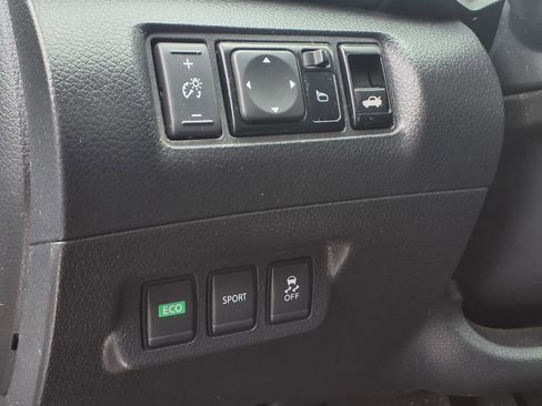 Used 2017 Nissan Sentra SR image 20