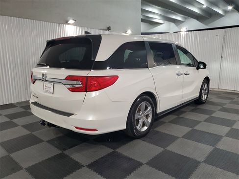 Used 2018 Honda Odyssey EX-L image 6