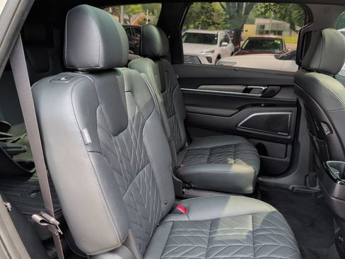 Used 2025 Kia Telluride SX X-Line AWD/4WD image 35