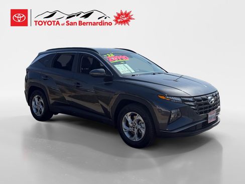 Used 2022 Hyundai Tucson SEL FWD image 7