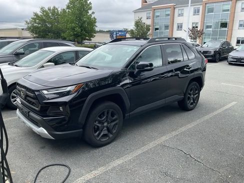 Used 2024 Toyota RAV4 Adventure AWD/4WD image 3