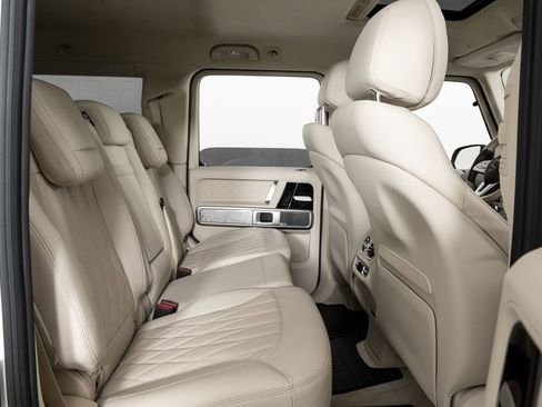 Used 2021 Mercedes-Benz G 550 image 26