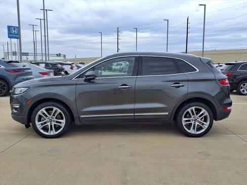 Used 2019 Lincoln MKC Reserve w/ MKC Climate Package image 3