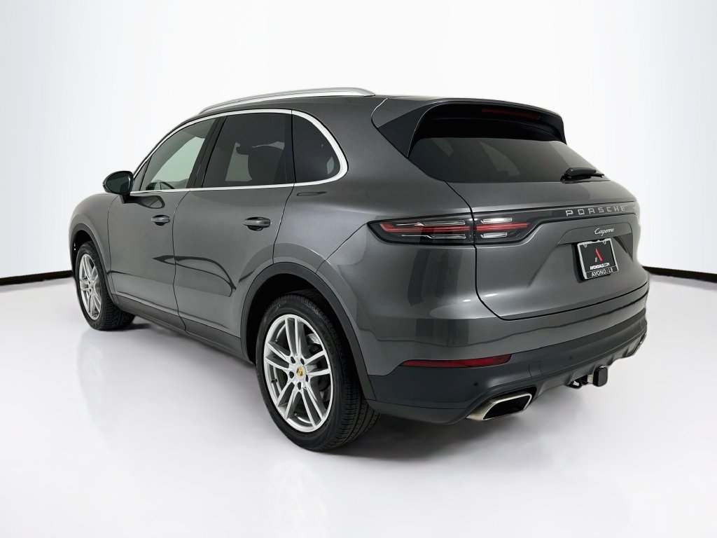 Certified 2023 Porsche Cayenne AWD/4WD image 3
