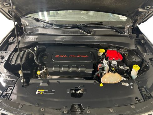 Used 2020 Jeep Compass Limited FWD image 19