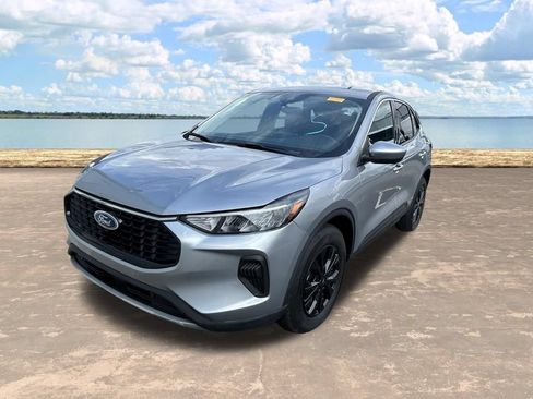 Certified 2023 Ford Escape Active w/ Tech Pack #2 AWD/4WD image 4