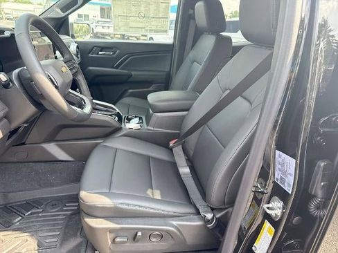 New 2026 Chevrolet Colorado LT w/ LT Convenience Package AWD/4WD image 19