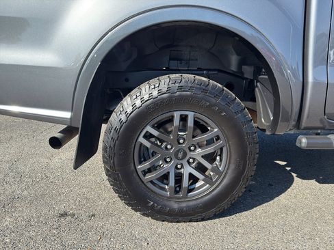 Used 2021 Ford Ranger Lariat w/ Tremor Off-Road Package image 7
