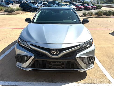 Used 2021 Toyota Camry XSE AWD/4WD image 2