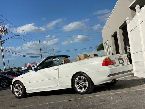 Used 2004 BMW 325Ci Convertible image 4