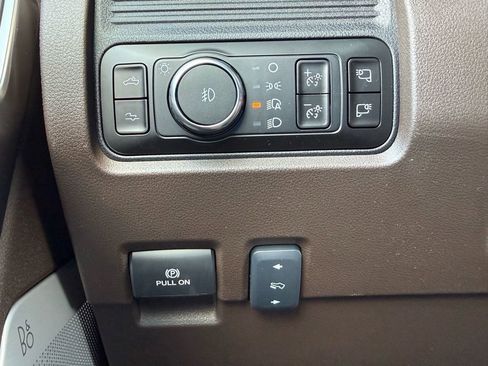 New 2026 Ford F250 King Ranch w/ Chrome Package AWD/4WD image 24