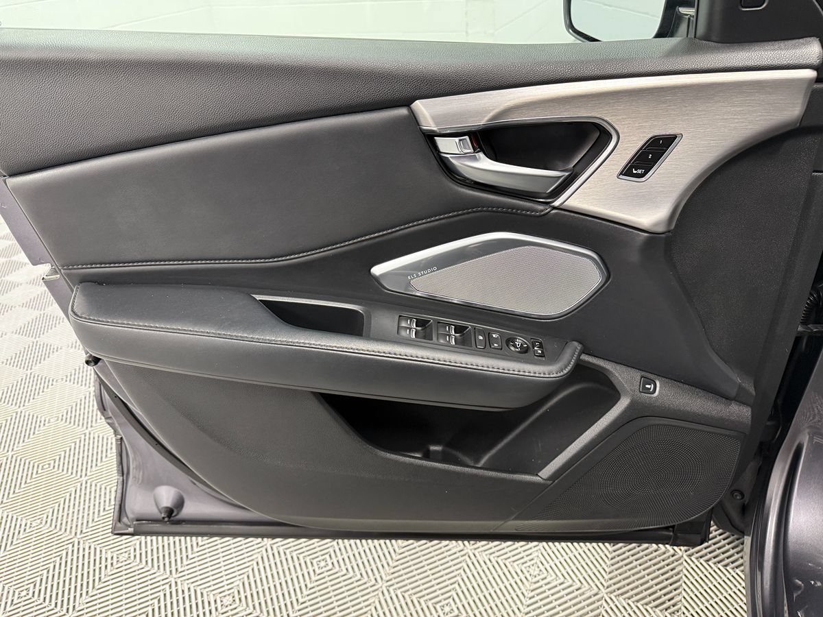 Used 2019 Acura RDX AWD image 9