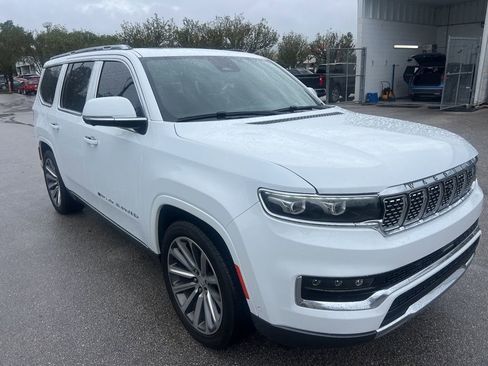 Used 2022 Jeep Grand Wagoneer Series I image 2