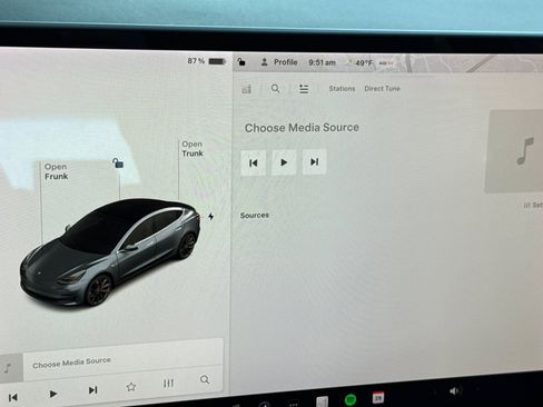 Used 2020 Tesla Model 3 Performance image 23