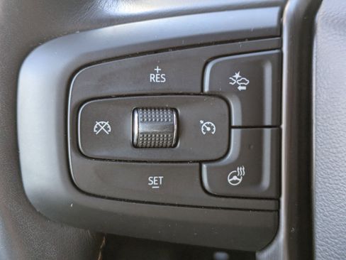 Used 2022 GMC Yukon AT4 image 14