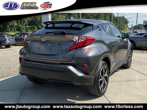 Used 2018 Toyota C-HR XLE FWD image 7