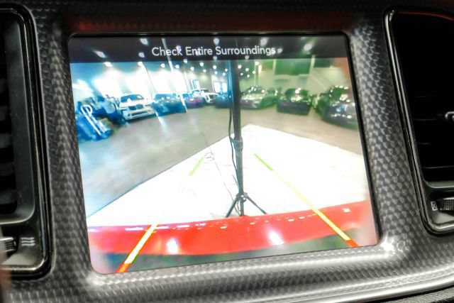 Used 2018 Dodge Challenger SRT Hellcat RWD image 23