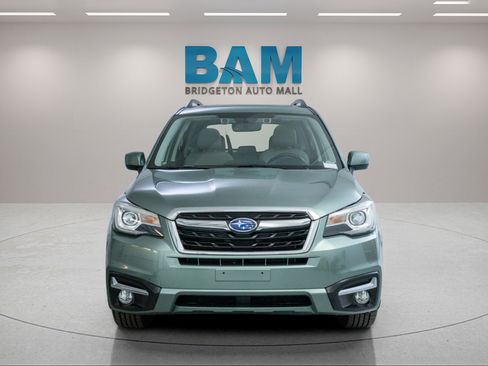 Used 2018 Subaru Forester 2.5i Limited AWD/4WD image 2
