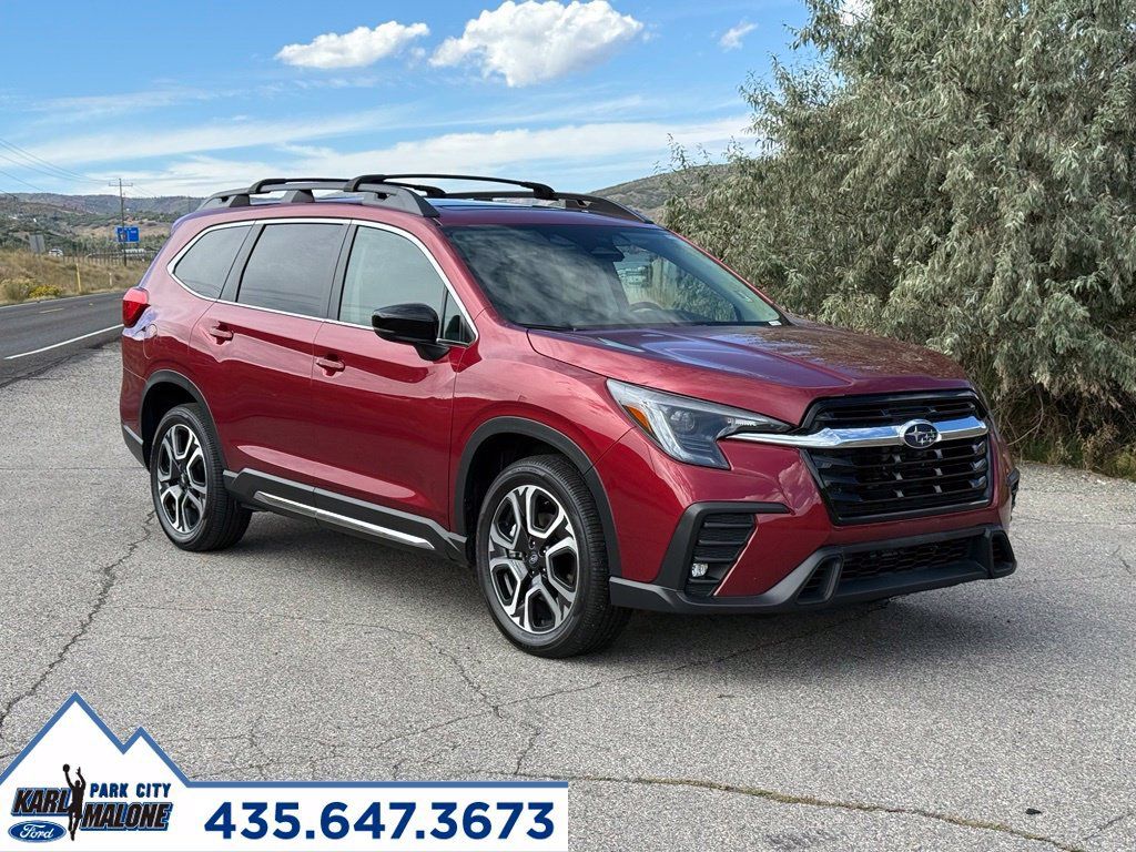 Used 2024 Subaru Ascent Limited w/ Technology Package AWD/4WD image 7