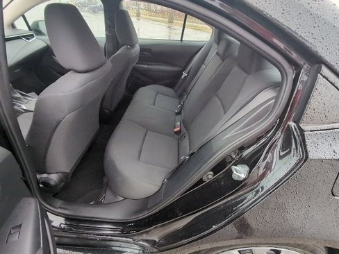 Certified 2023 Toyota Corolla LE image 10
