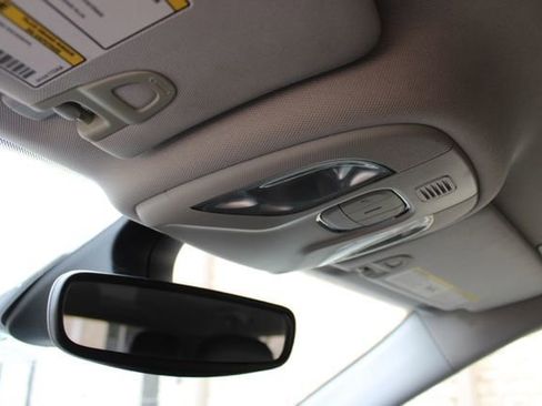 Used 2017 Jeep Compass Trailhawk AWD/4WD image 23