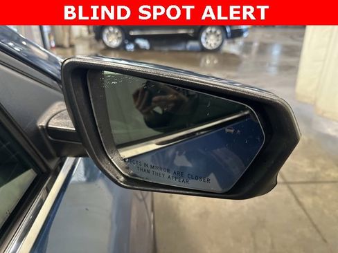 Used 2024 Chevrolet Equinox LT w/ LPO, Floor Liner Package image 30