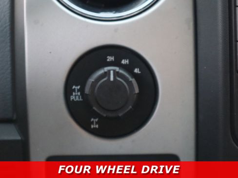 Used 2014 Ford F150 XLT w/ Equipment Group 302A Luxury image 20