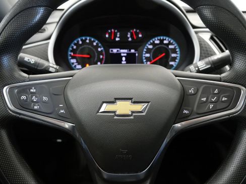 Used 2024 Chevrolet Malibu LT FWD image 17