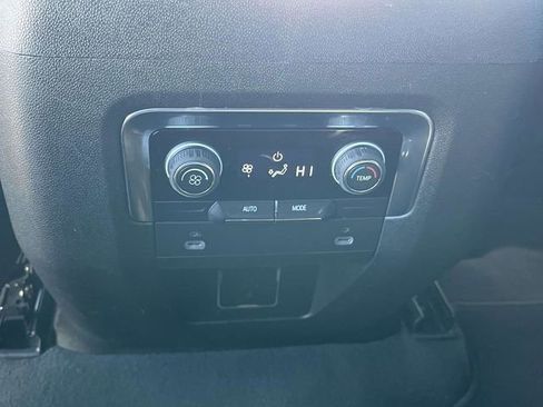 Used 2024 Chevrolet Tahoe LT image 16