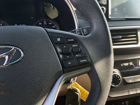 Used 2019 Hyundai Tucson SE FWD image 25