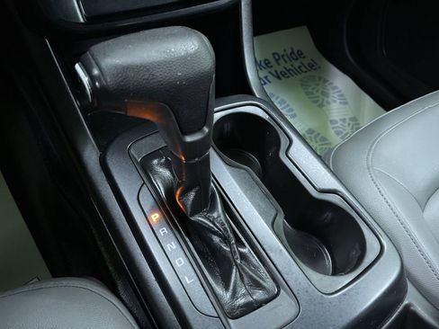 Used 2017 Chevrolet Colorado W/T image 21