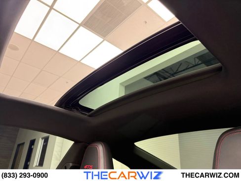 Used 2024 Porsche 911 Carrera GTS image 39