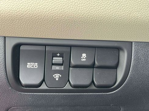 Used 2013 Kia Rio LX w/ PWR Pkg FWD image 21
