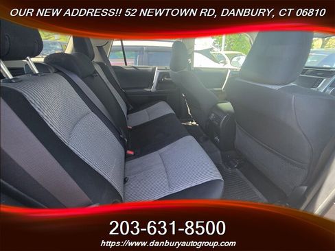 Used 2020 Toyota 4Runner SR5 AWD/4WD image 6