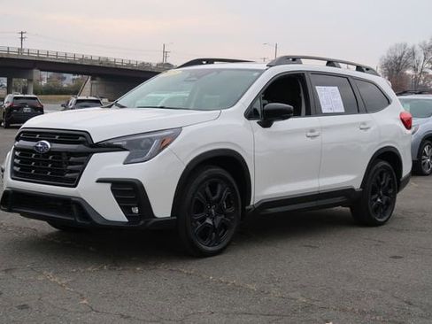 Certified 2025 Subaru Ascent Bronze Edition w/ Popular Package #2 image 4