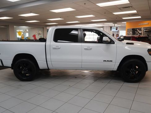 Used 2020 RAM 1500 Big Horn AWD/4WD image 12