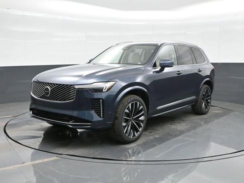 New 2026 Volvo XC90 B6 Ultra w/ Protection Package Premier image 5