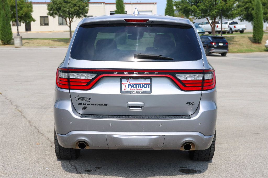 Used 2018 Dodge Durango R/T w/ Technology Group AWD/4WD image 4