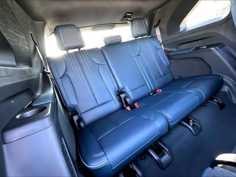 New 2026 Cadillac Escalade IQ Luxury 2 w/ LPO, Floor Liner Package AWD/4WD image 30