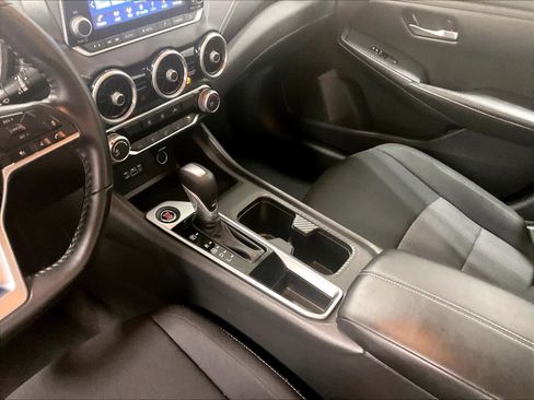 Used 2022 Nissan Sentra SV w/ Trunk Package image 20