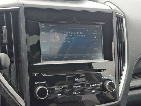 Used 2019 Subaru Crosstrek 2.0i Premium image 18