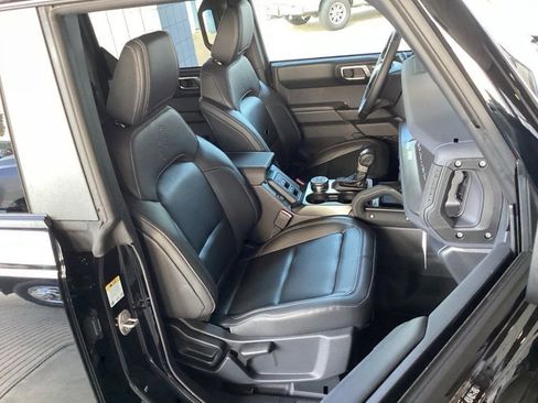 New 2025 Ford Bronco Badlands image 33