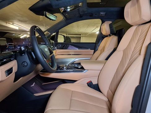 New 2026 Cadillac Escalade IQL Sport 2 AWD/4WD image 15