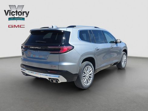 New 2026 GMC Acadia Denali w/ Super Cruise Package AWD/4WD image 17