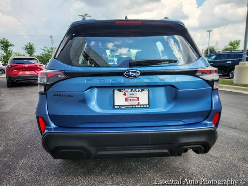 Certified 2025 Subaru Forester AWD/4WD image 5