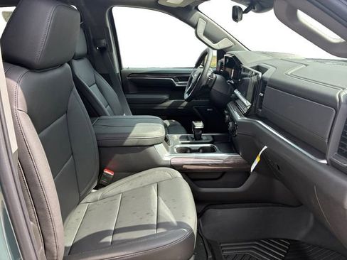 New 2026 Chevrolet Silverado 1500 LTZ w/ LTZ Premium Package image 13