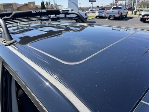 Used 2020 Toyota 4Runner Venture w/ Moonroof Package image 19