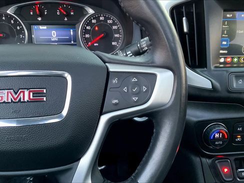 Used 2019 GMC Terrain SLE w/ Driver Convenience Package image 24