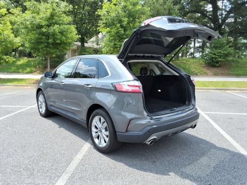 Used 2024 Ford Edge Titanium AWD/4WD image 15