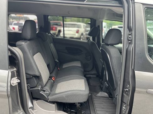 Used 2021 Ford Transit Connect XL FWD image 16